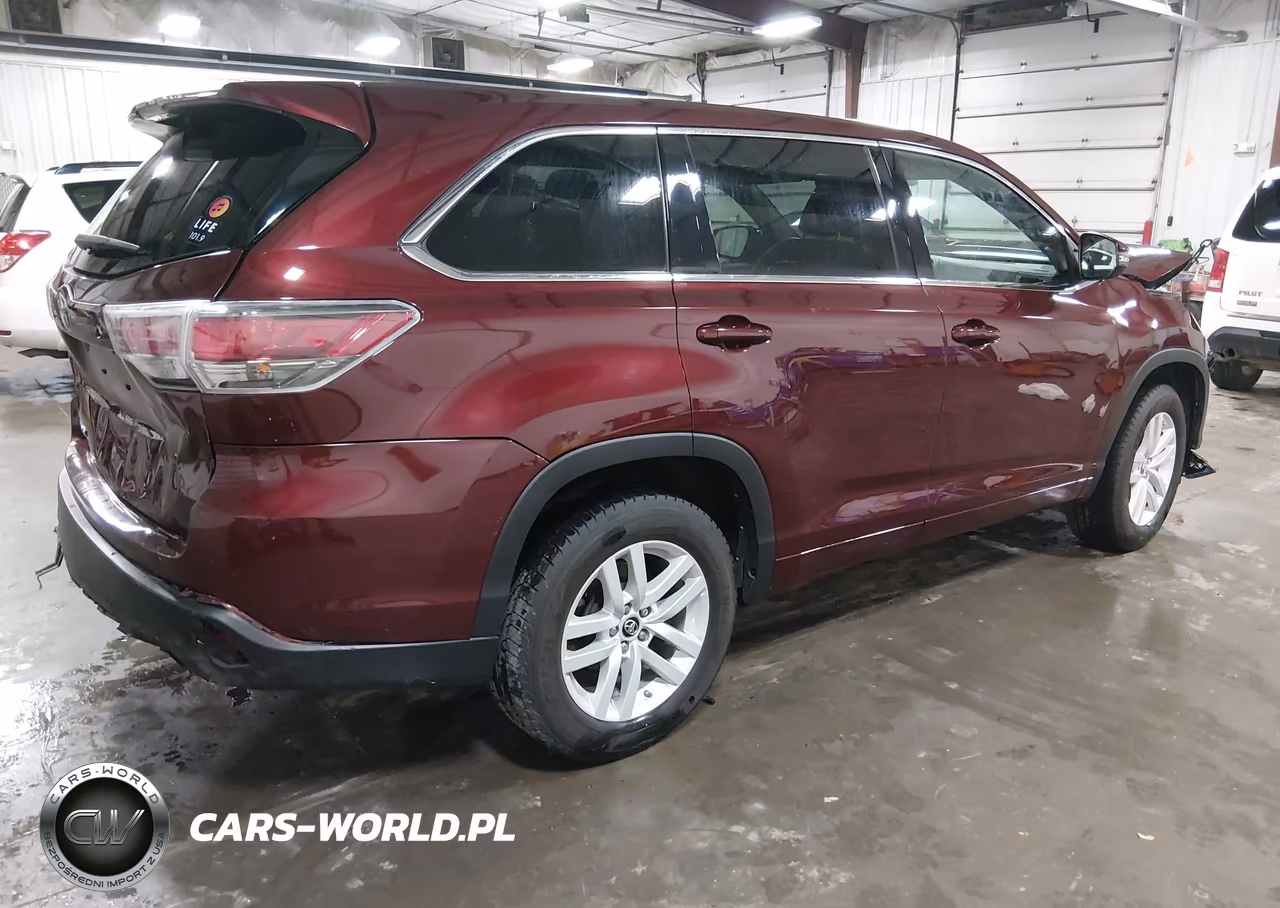2016 Toyota Highlander Le VIN:5TDZARFH0GS021346 - 4