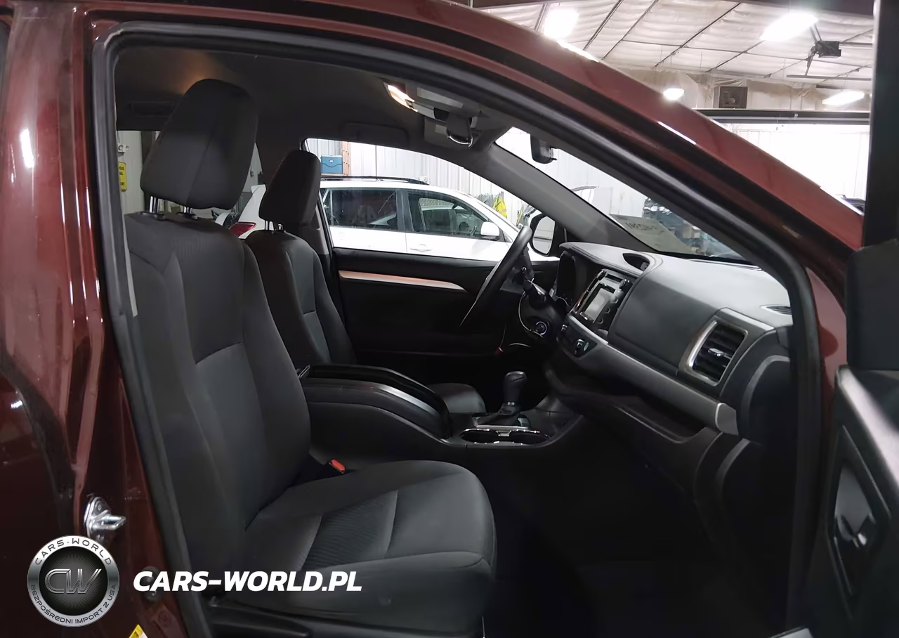 2016 Toyota Highlander Le VIN:5TDZARFH0GS021346 - 5