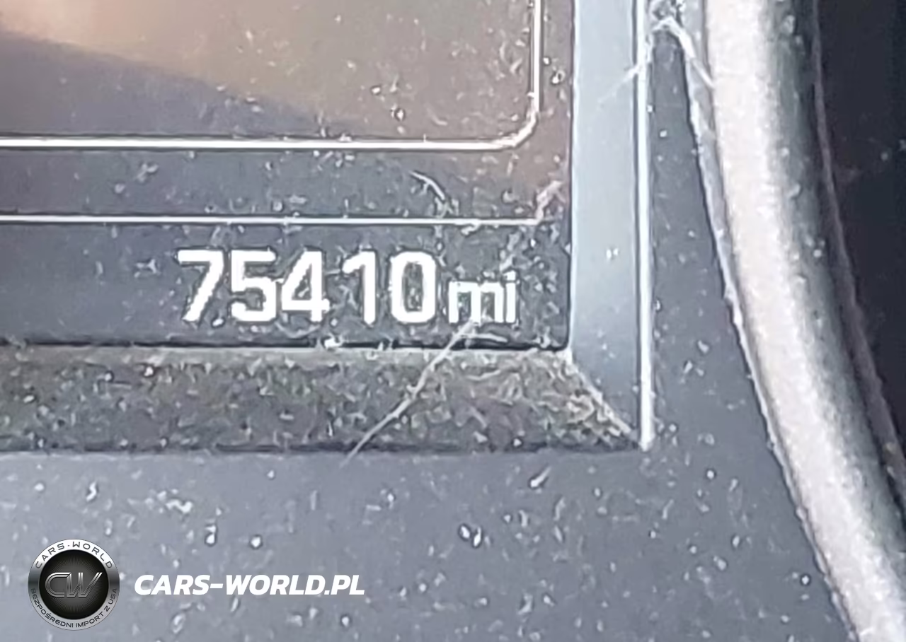 2017 Hyundai Santa Fe Sport 2.4L VIN:5XYZTDLBXHG474126 - 15