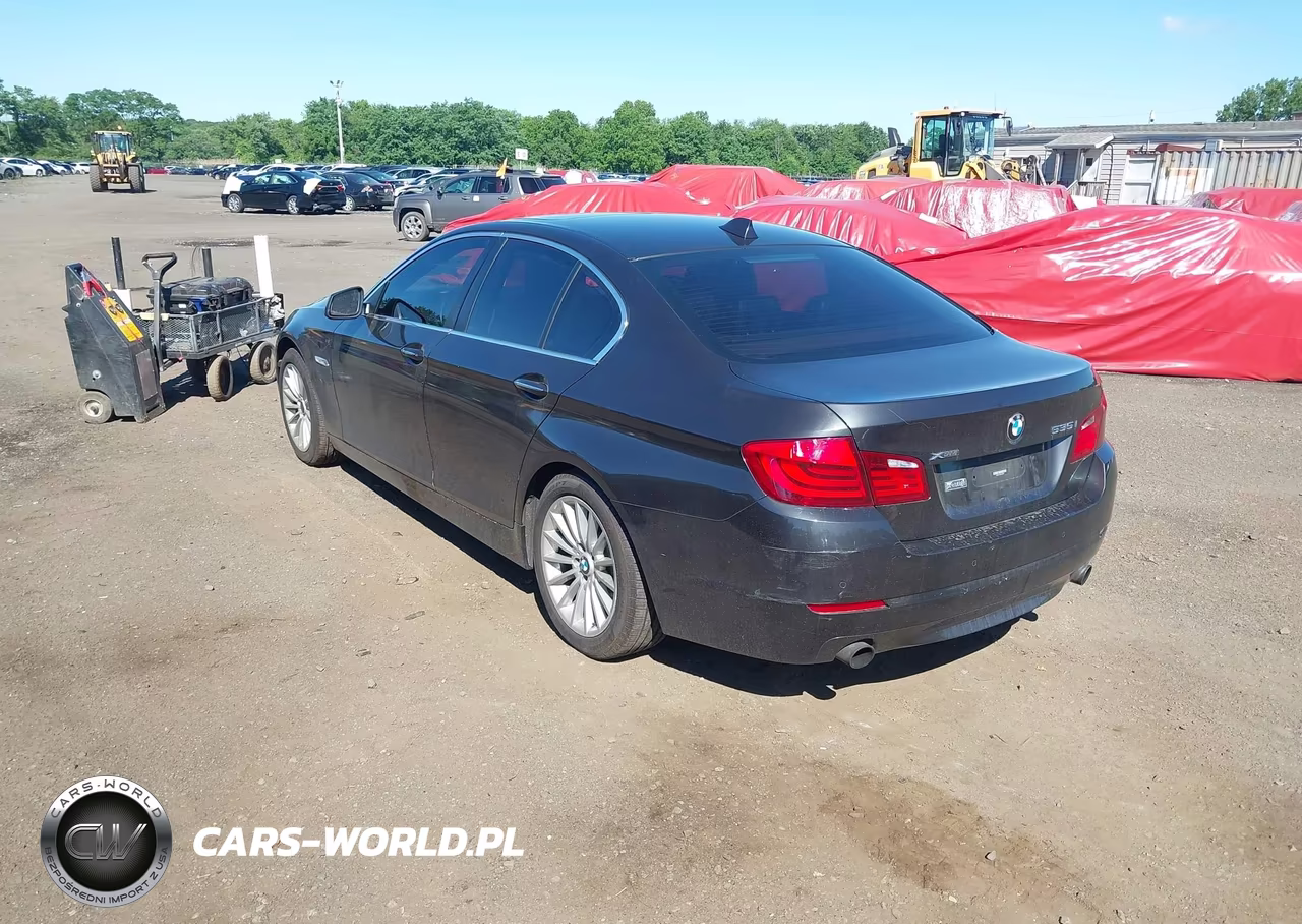 2013 BMW 535I xDrive VIN:WBAFU7C52DDU72906 - 3