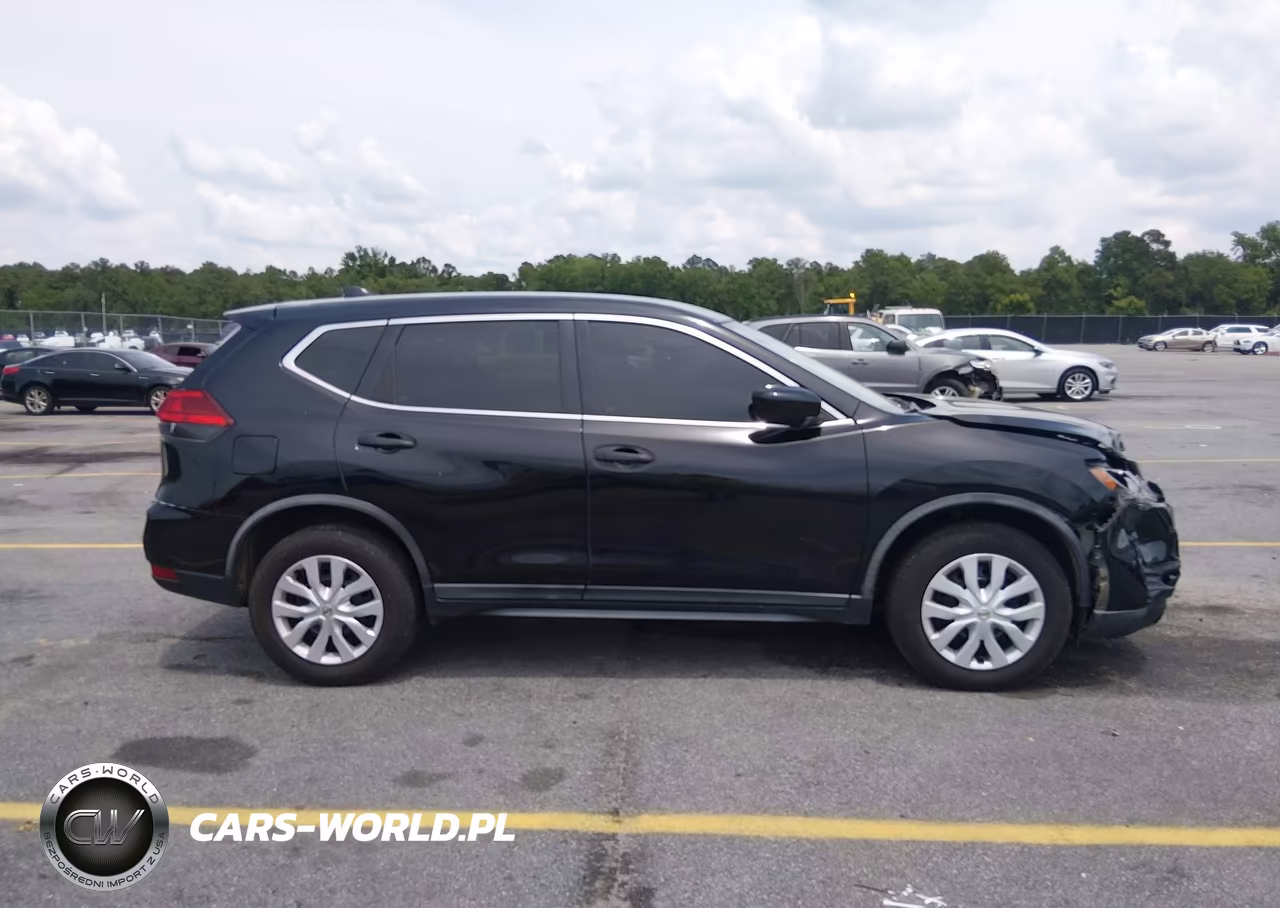 2017 Nissan Rogue S VIN:KNMAT2MVXHP600878 - 13
