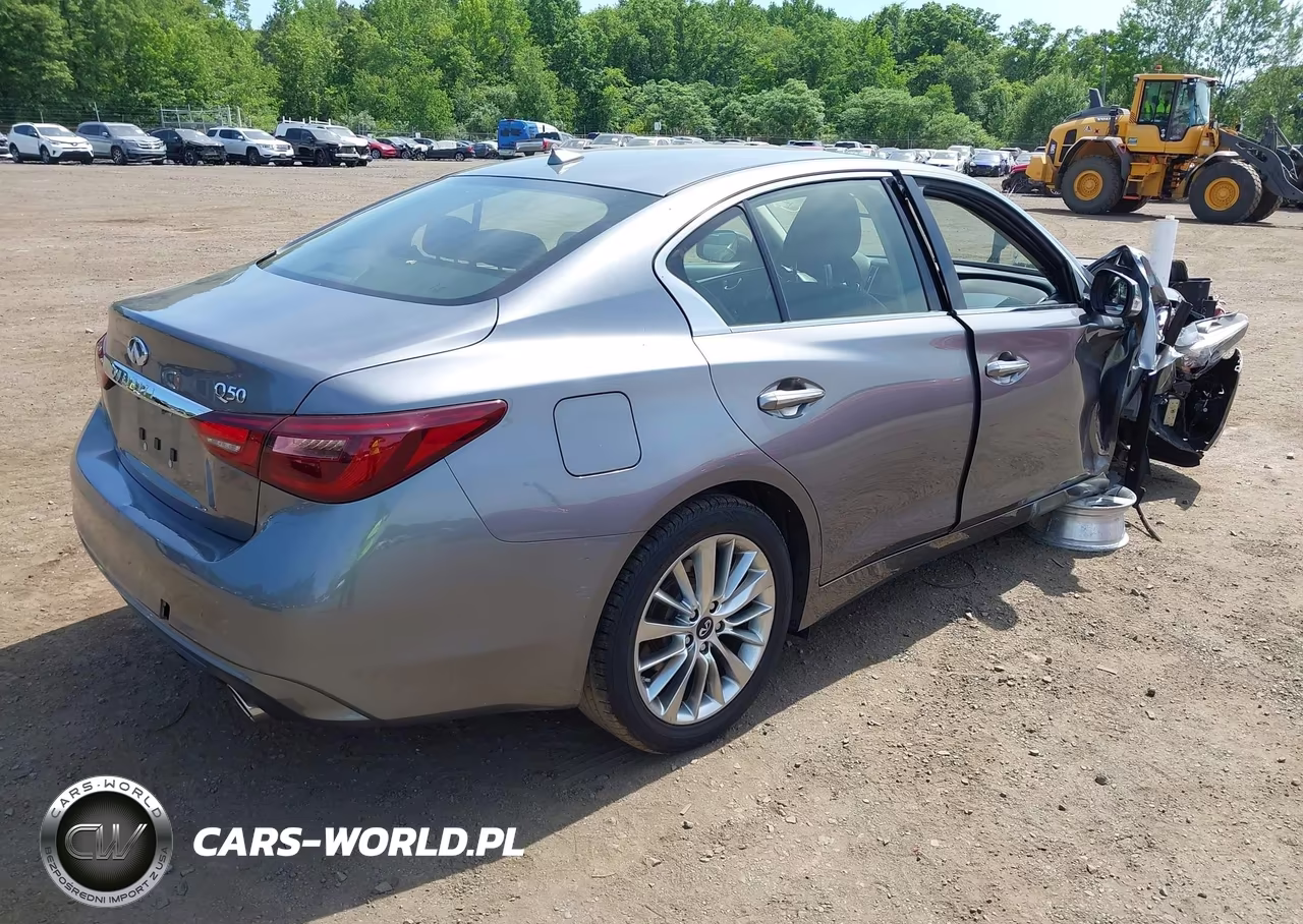 2019 Infiniti Q50 3.0T Luxe VIN:JN1EV7AP4KM518980 - 4