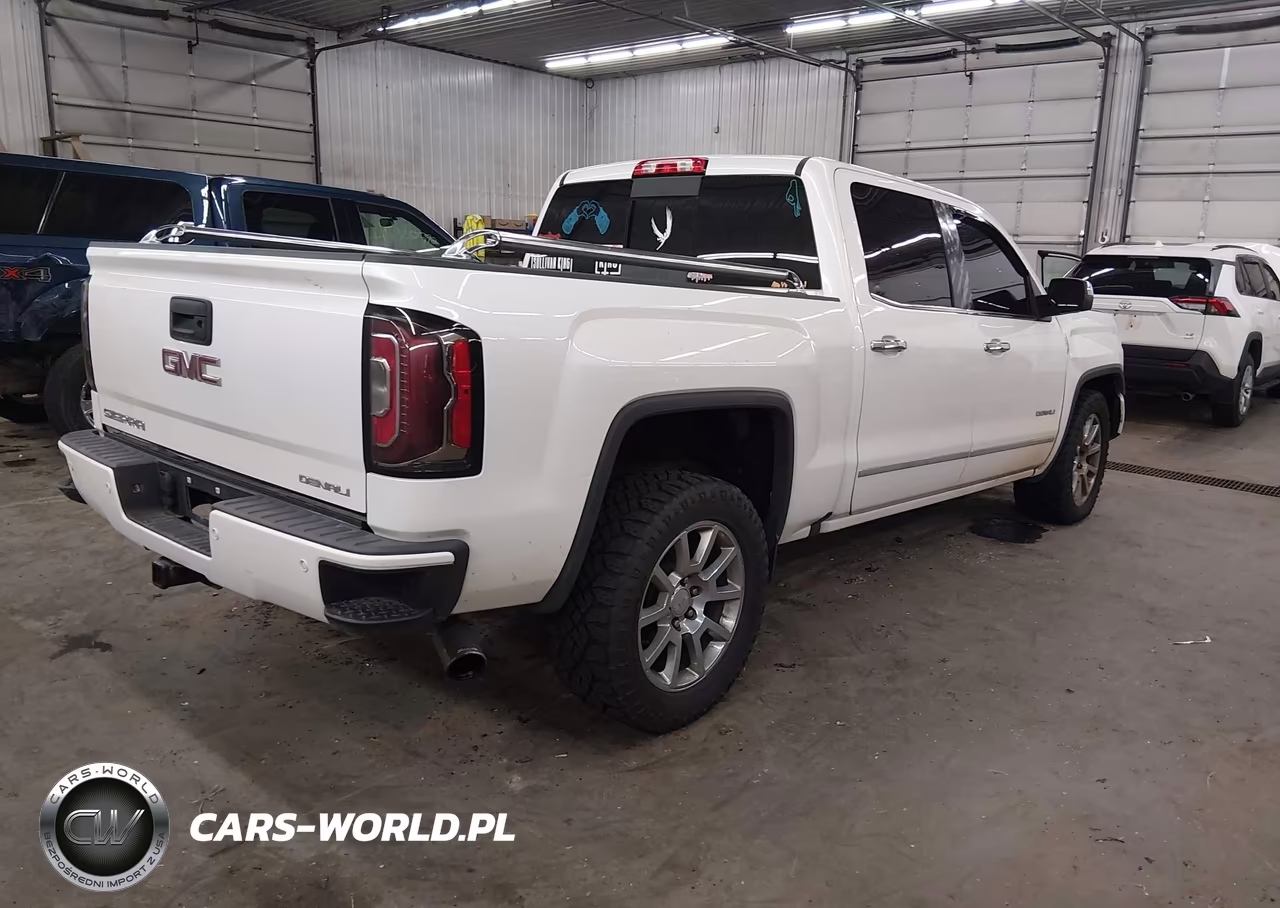 2018 GMC Sierra 1500 Denali VIN:3GTU2PEC7JG135433 - 4
