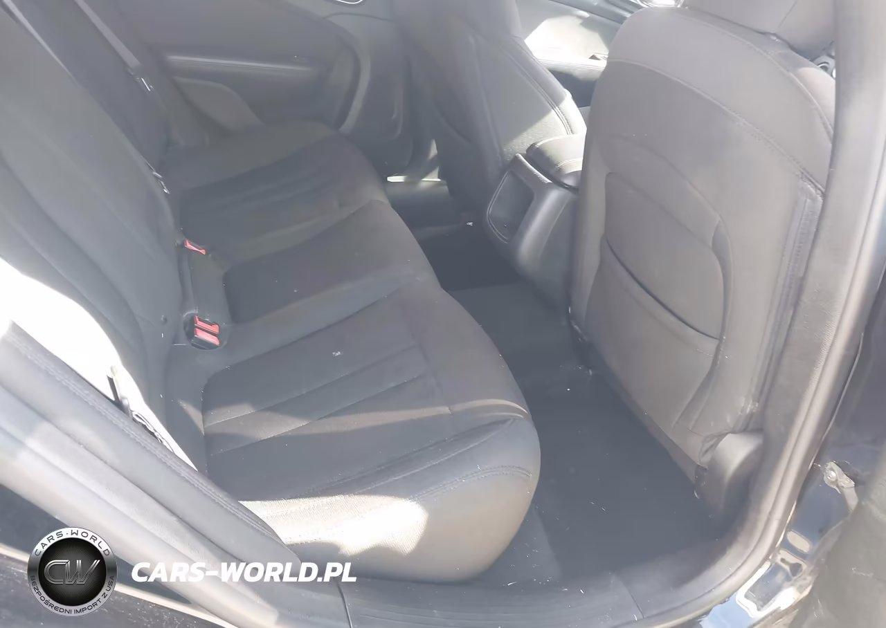 2015 Chrysler 200 Limited VIN:1C3CCCAB5FN705432 - 8