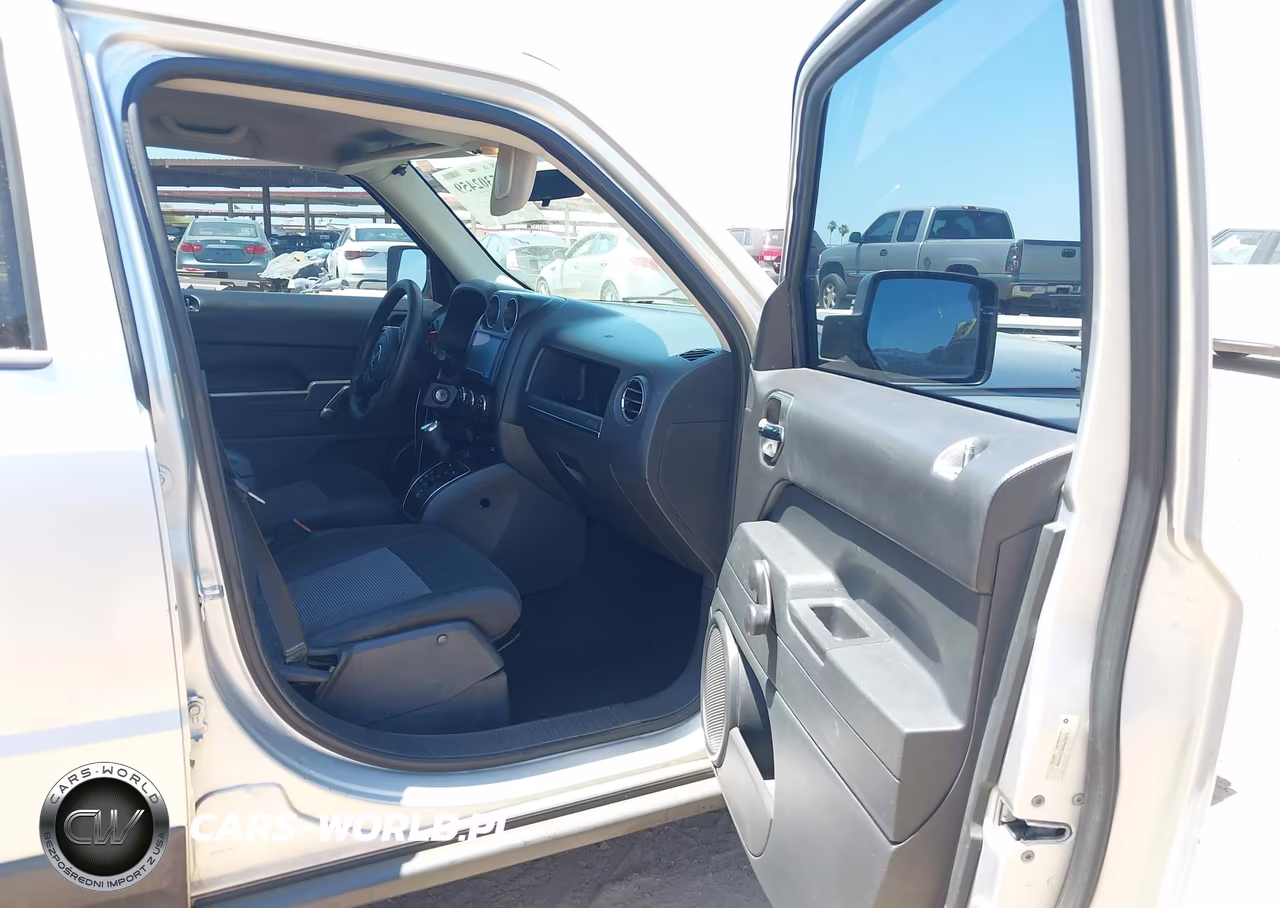 2012 Jeep Patriot Sport VIN:1C4NJPBA8CD626264 - 5