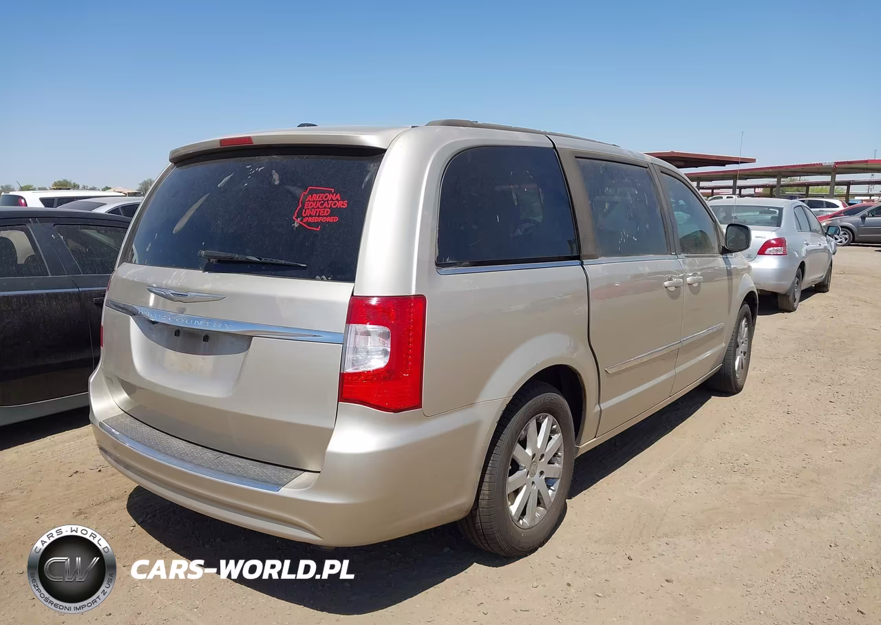 2014 Chrysler Town & Country Touring VIN:2C4RC1BG8ER324941 - 4