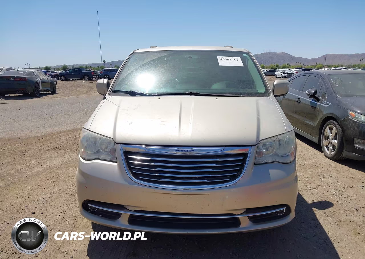 2014 Chrysler Town & Country Touring VIN:2C4RC1BG8ER324941 - 6