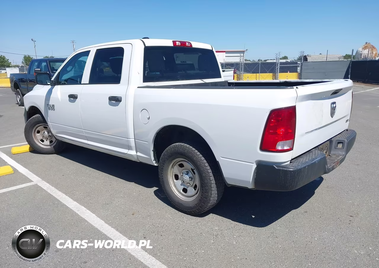 2018 Ram 1500 Tradesman 4X2 5'7 Box VIN:1C6RR6KG7JS347283 - 3
