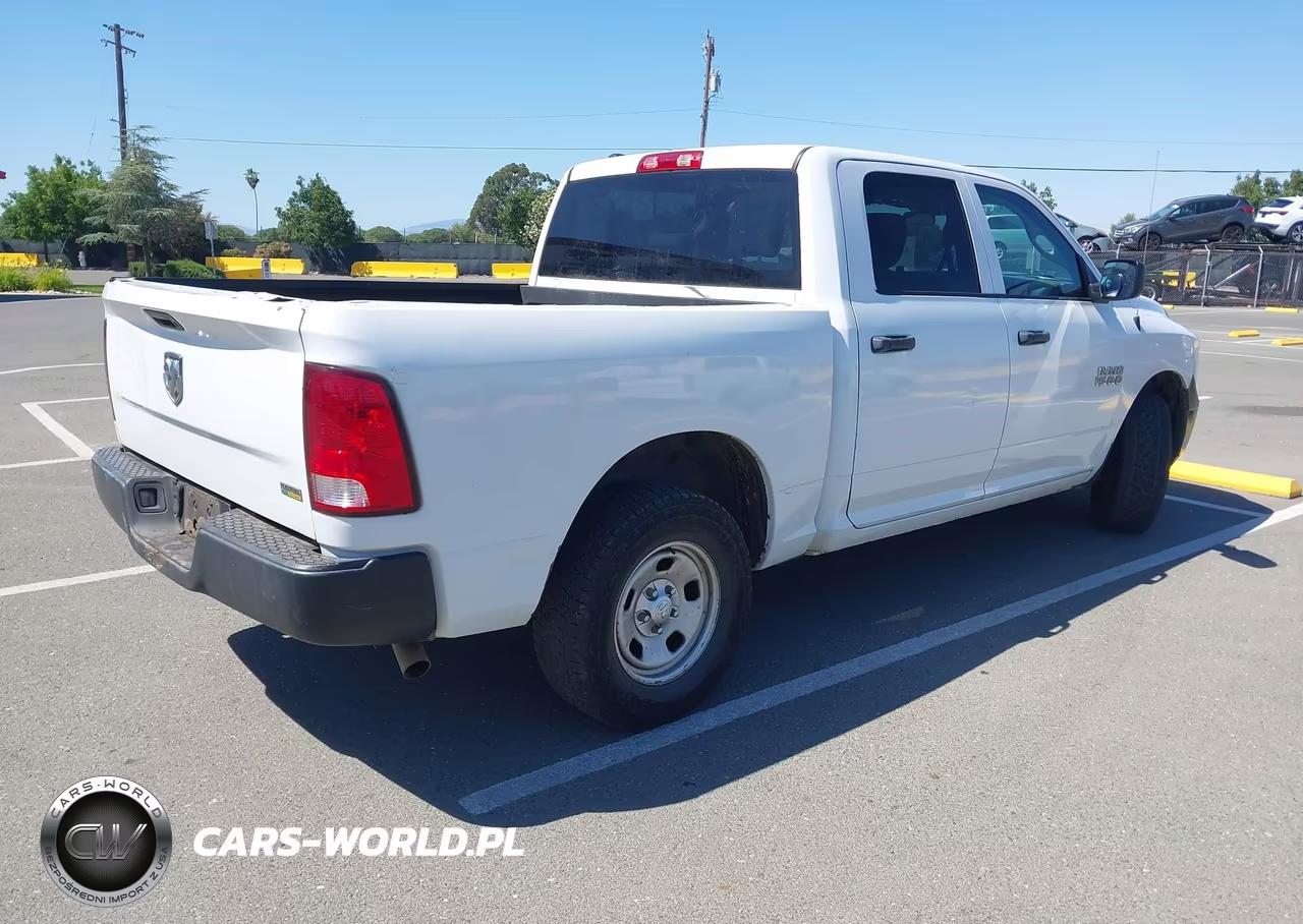 2018 Ram 1500 Tradesman 4X2 5'7 Box VIN:1C6RR6KG7JS347283 - 4