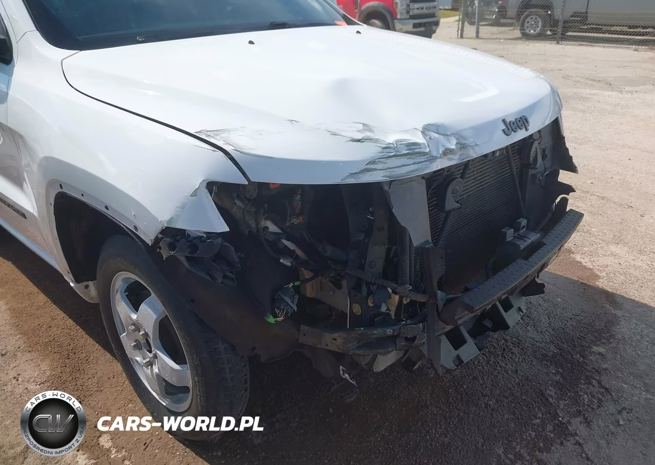 2018 Jeep Grand Cherokee Altitude 4X2 VIN:1C4RJEAG6JC110354 - 6
