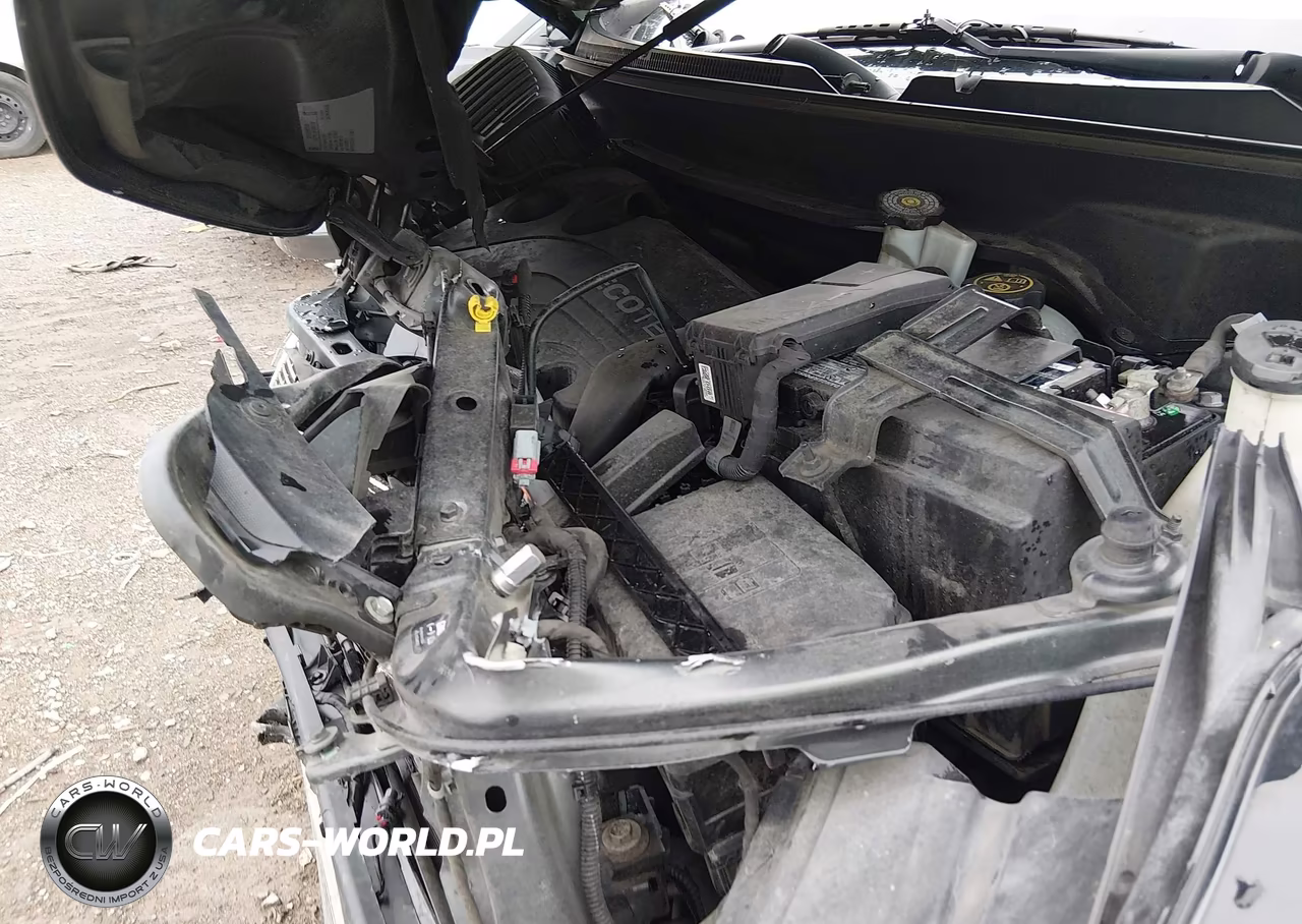 2019 Chevrolet Equinox Premier VIN:3GNAXNEV9KS616266 - 10