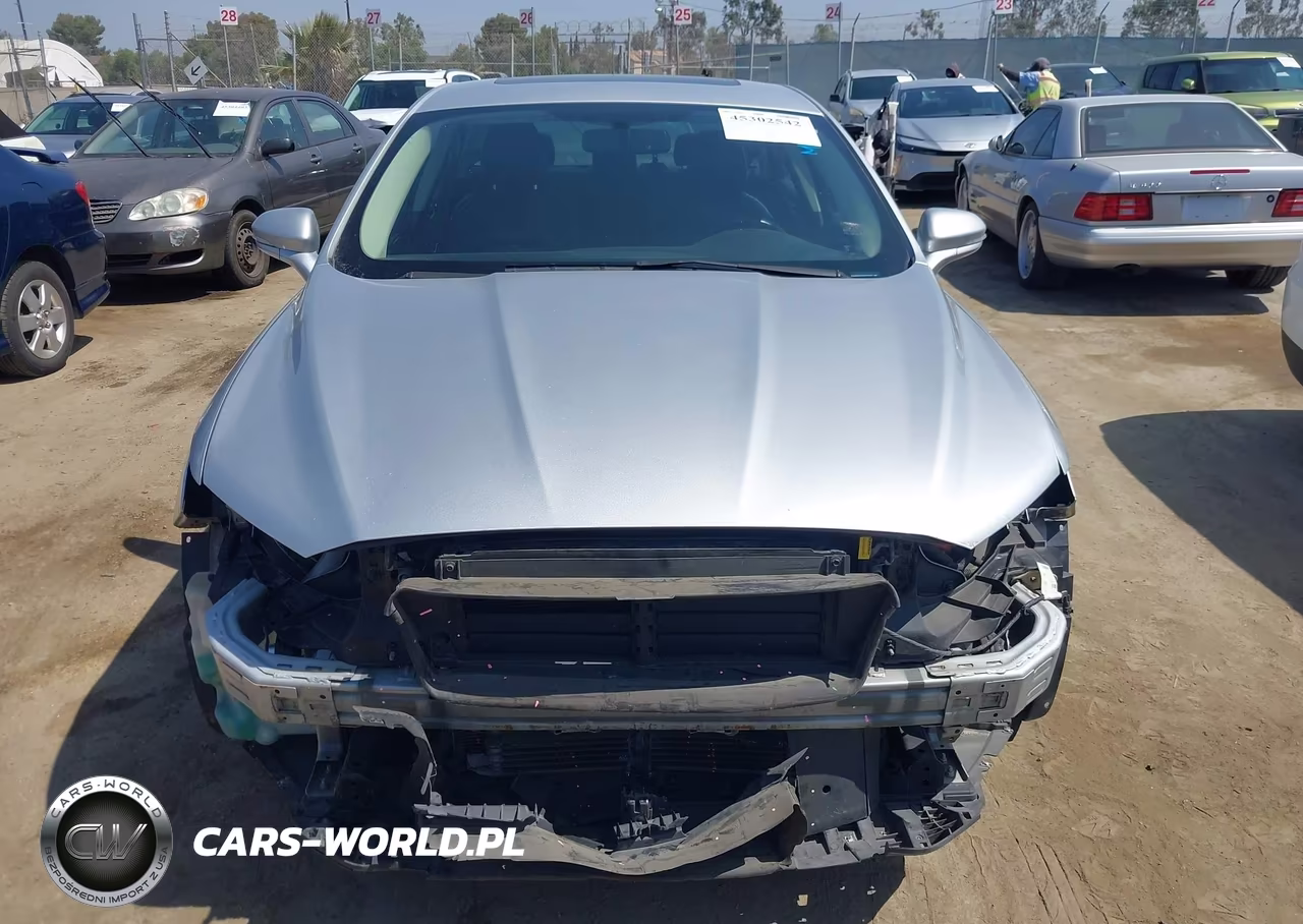 2017 Ford Fusion Energi Se Luxury VIN:3FA6P0PU0HR379436 - 13