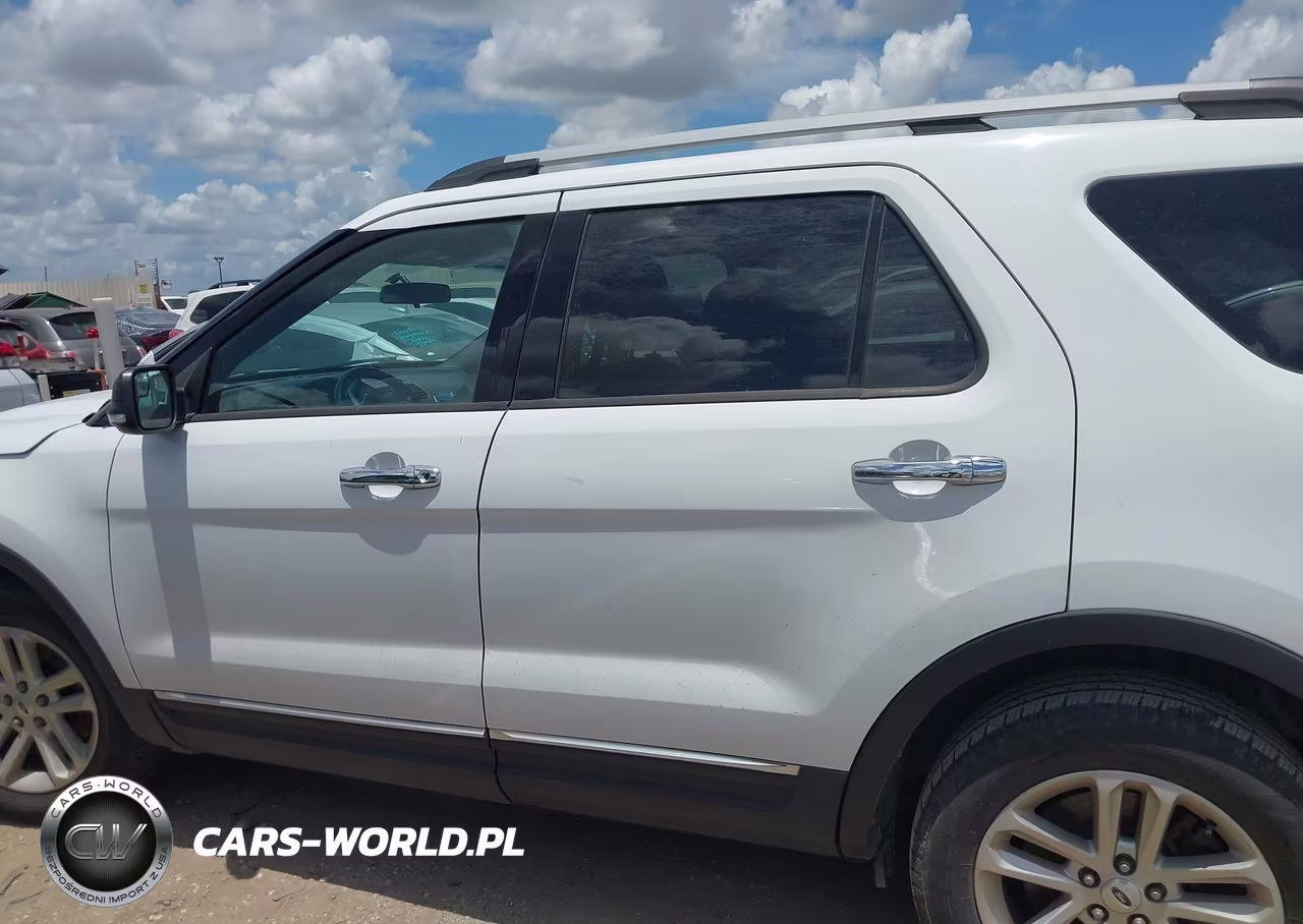 2015 Ford Explorer Xlt VIN:1FM5K7D84FGC28071 - 15