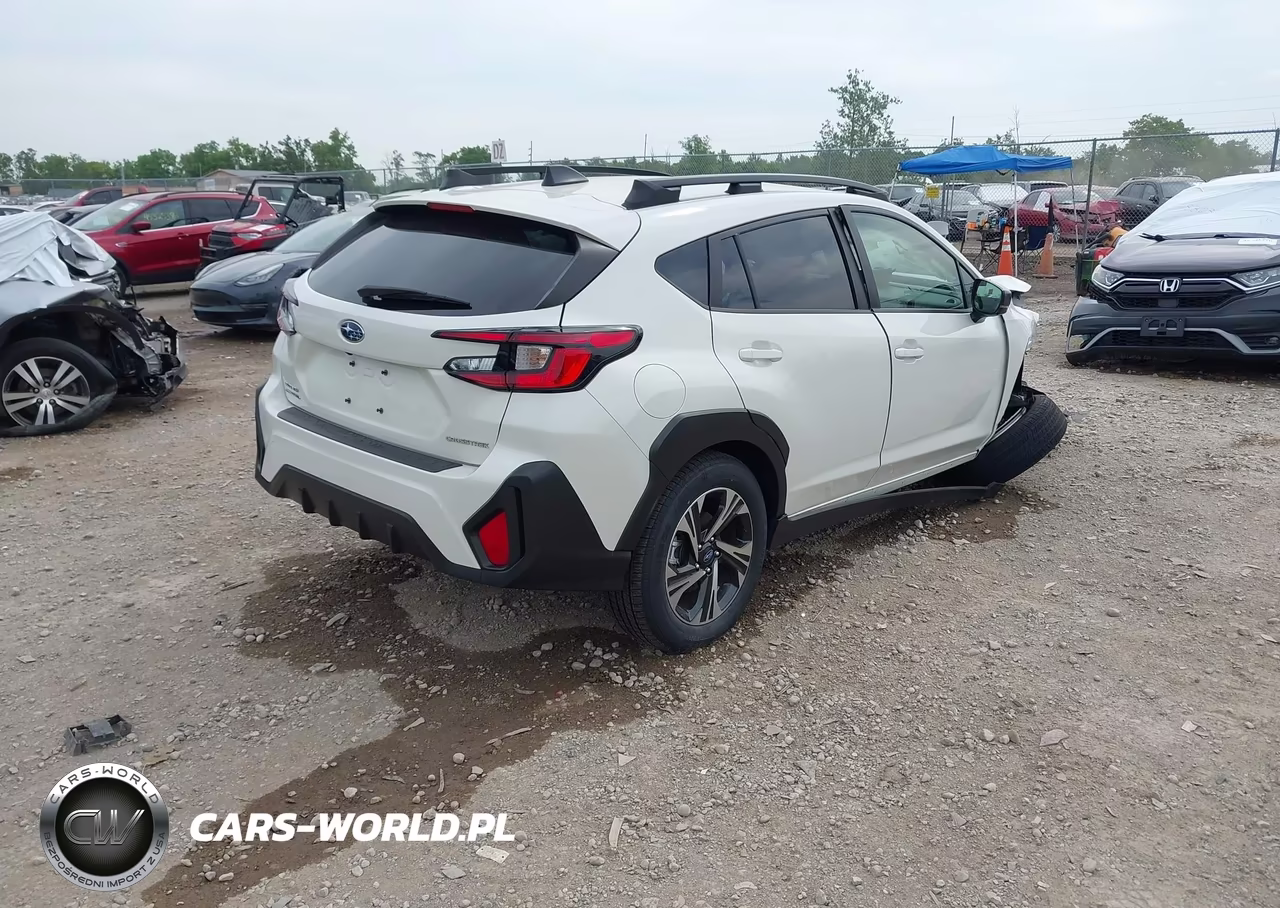 2024 Subaru Crosstrek Premium VIN:JF2GUADC0R8331013 - 4
