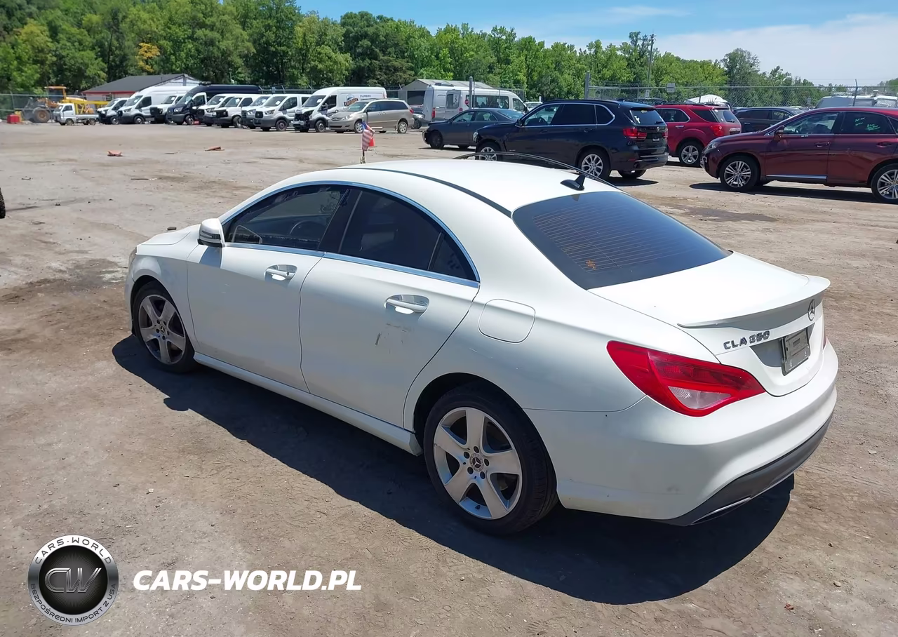 2018 Mercedes-Benz Cla 250 VIN:WDDSJ4EB5JN531793 - 3