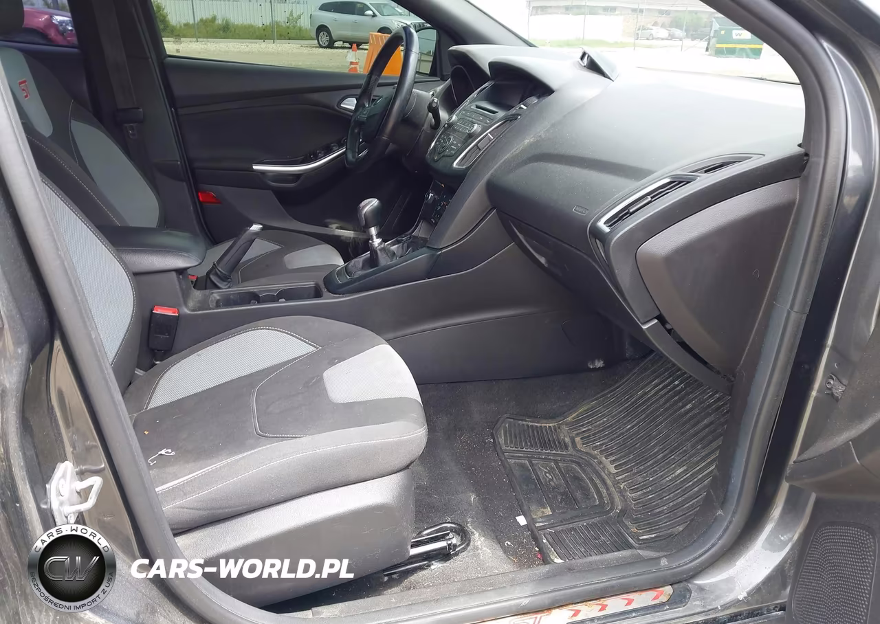 2017 Ford Focus St VIN:1FADP3L96HL343355 - 5