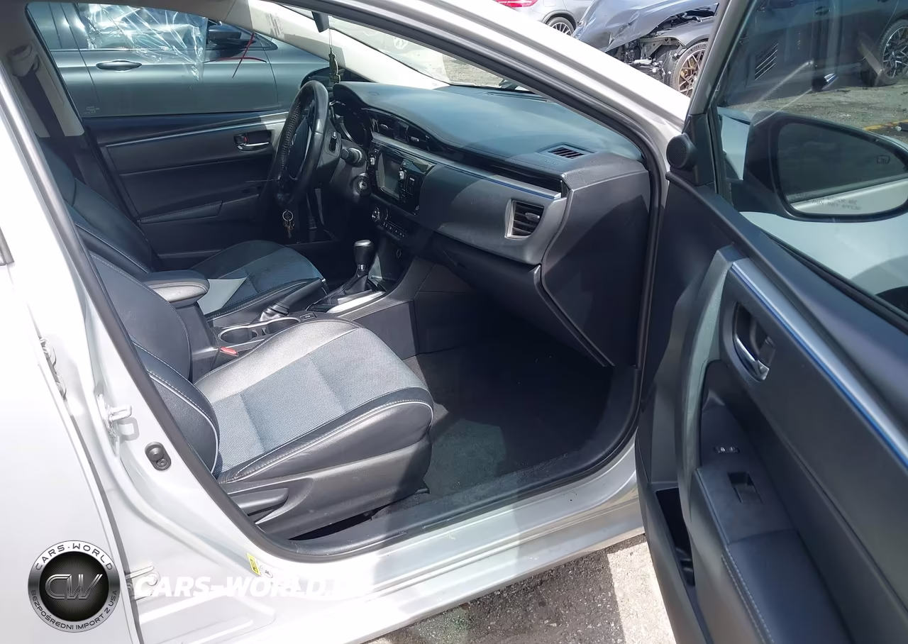 2015 Toyota Corolla S Plus VIN:2T1BURHE5FC315103 - 5