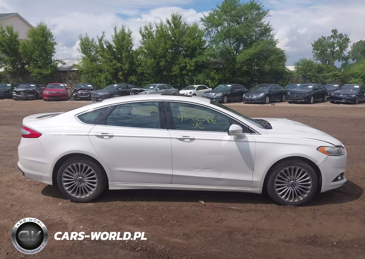 2013 Ford Fusion Titanium VIN:3FA6P0K98DR189574 - 13