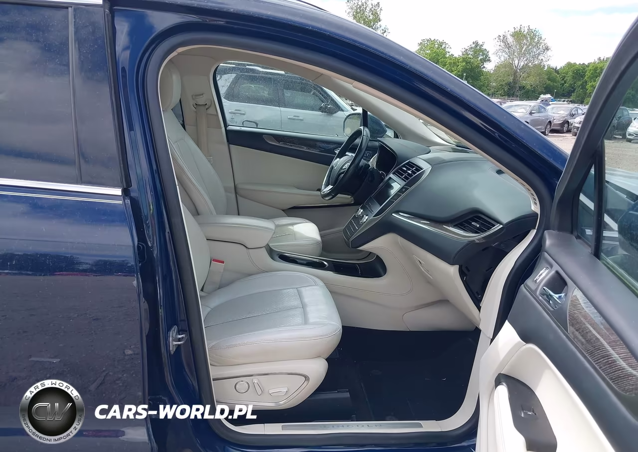 2019 Lincoln Mkc Black Label VIN:5LMTJ4DHXKUL12879 - 5