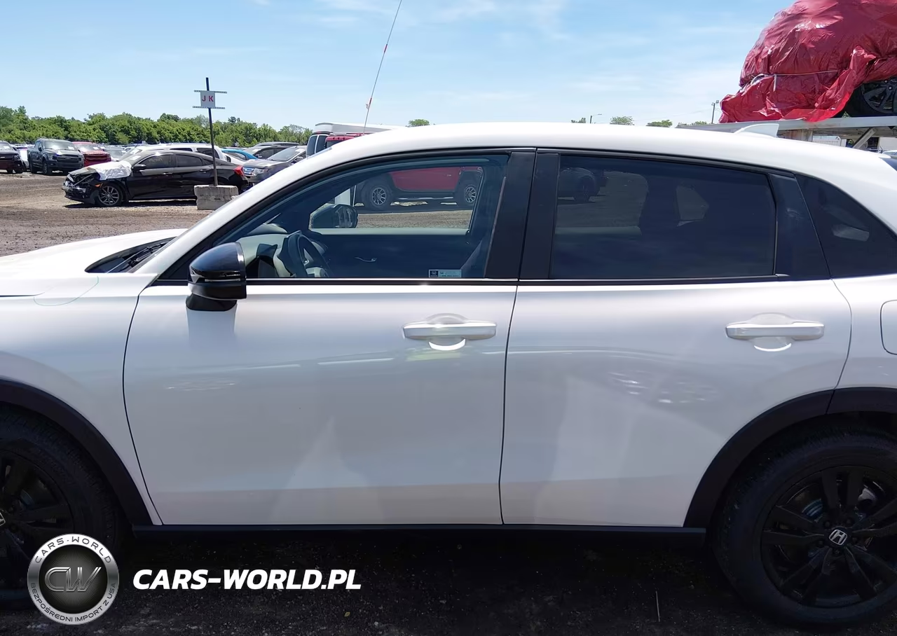 2026 Honda Hr-V Awd Sport VIN:3CZRZ2H5XTM706882 - 15