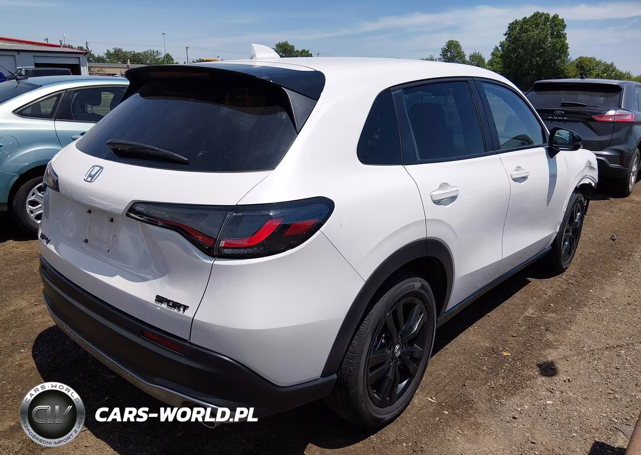 2026 Honda Hr-V Awd Sport VIN:3CZRZ2H5XTM706882 - 4