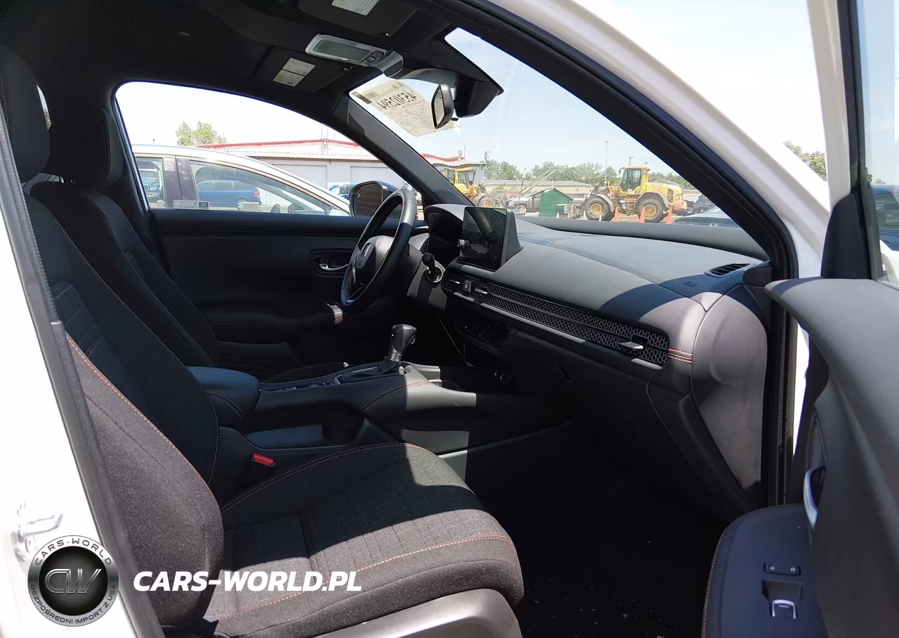 2026 Honda Hr-V Awd Sport VIN:3CZRZ2H5XTM706882 - 5