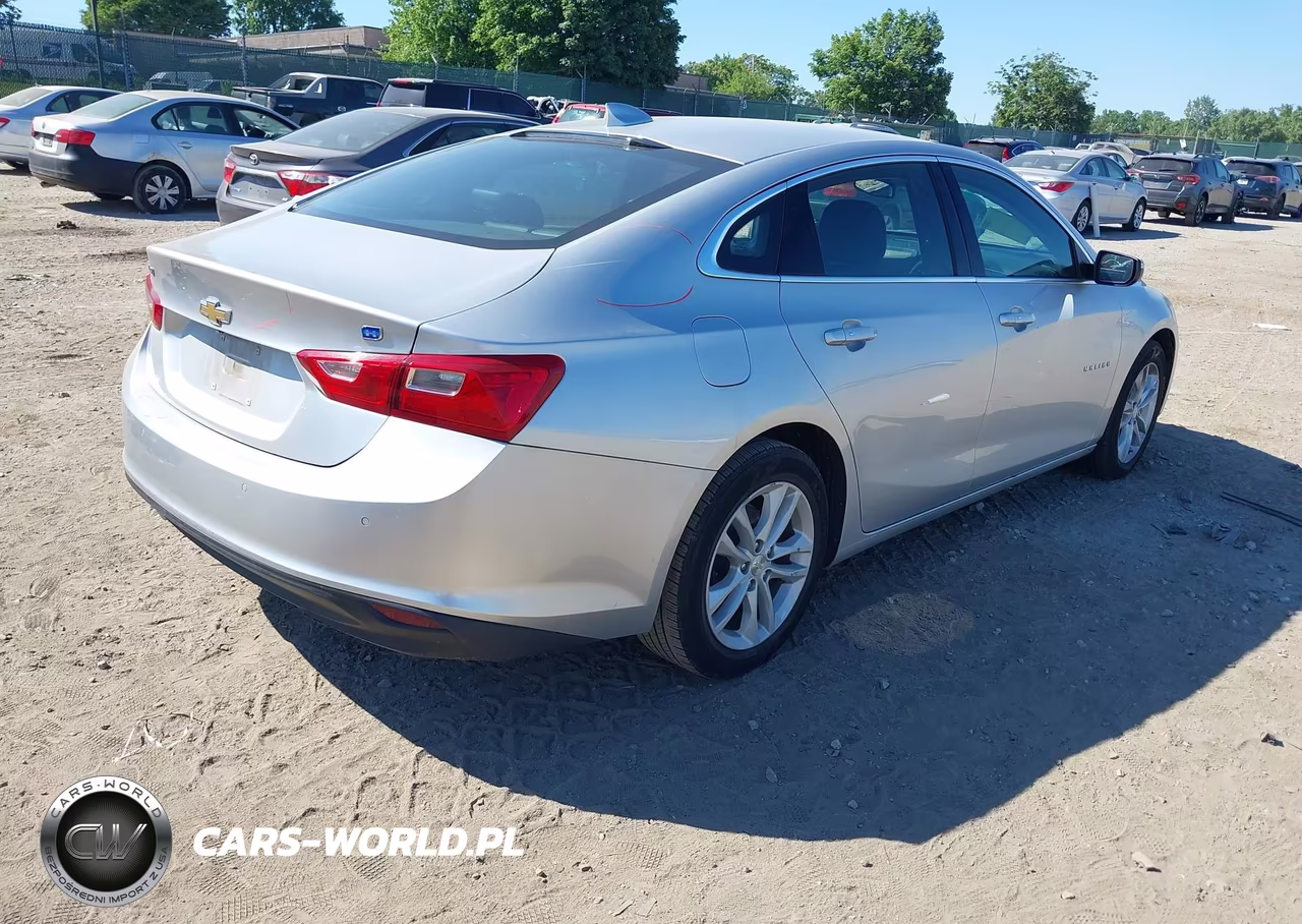 2017 Chevrolet Malibu Hybrid VIN:1G1ZJ5SU9HF129826 - 4