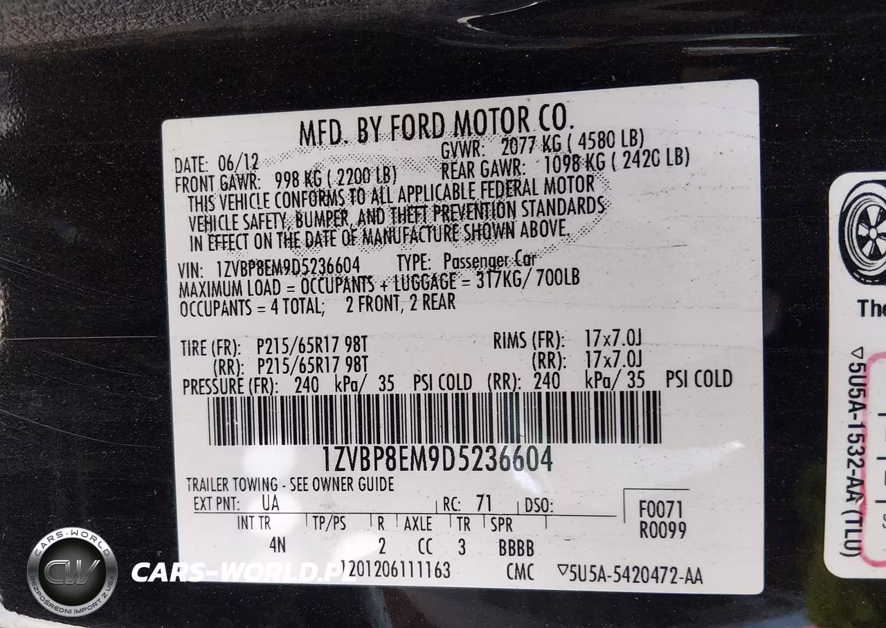 2013 Ford Mustang V6 Premium VIN:1ZVBP8EM9D5236604 - 9