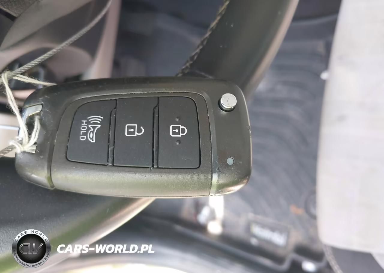 2023 Hyundai Venue Sel VIN:KMHRC8A37PU233135 - 11