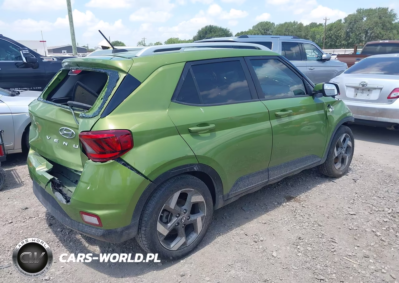 2023 Hyundai Venue Sel VIN:KMHRC8A37PU233135 - 4