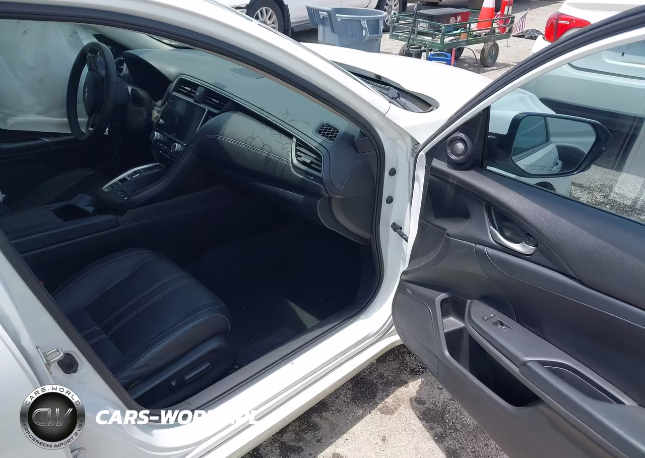 2020 Honda Insight Touring VIN:19XZE4F9XLE000413 - 5
