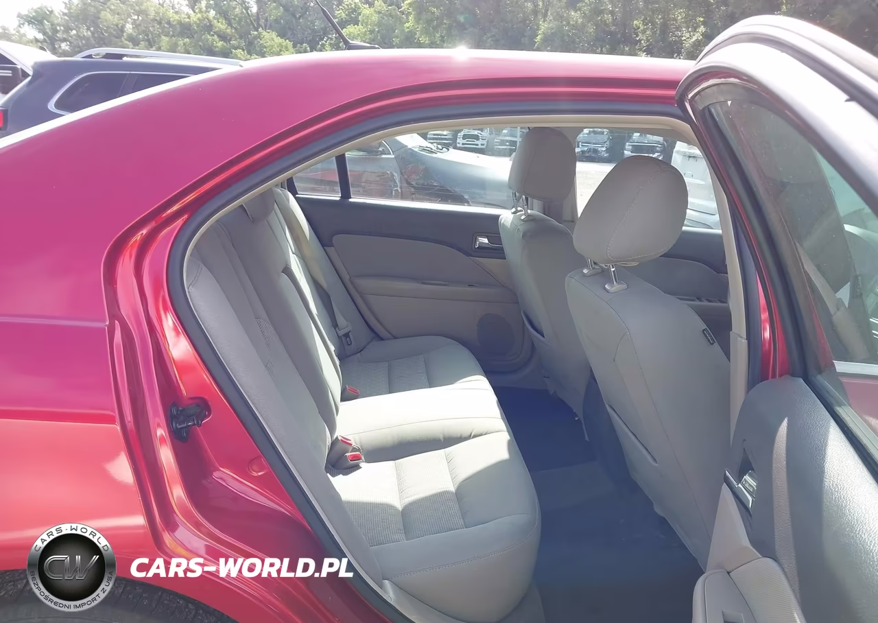 2012 Ford Fusion Se VIN:3FAHP0HA7CR437113 - 8