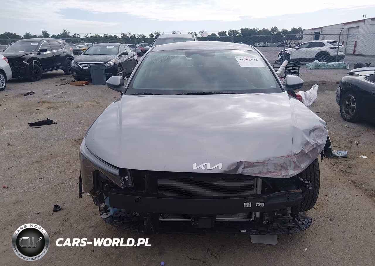 2025 Kia K4 Lxs VIN:3KPFT4DE0SE206993 - 12