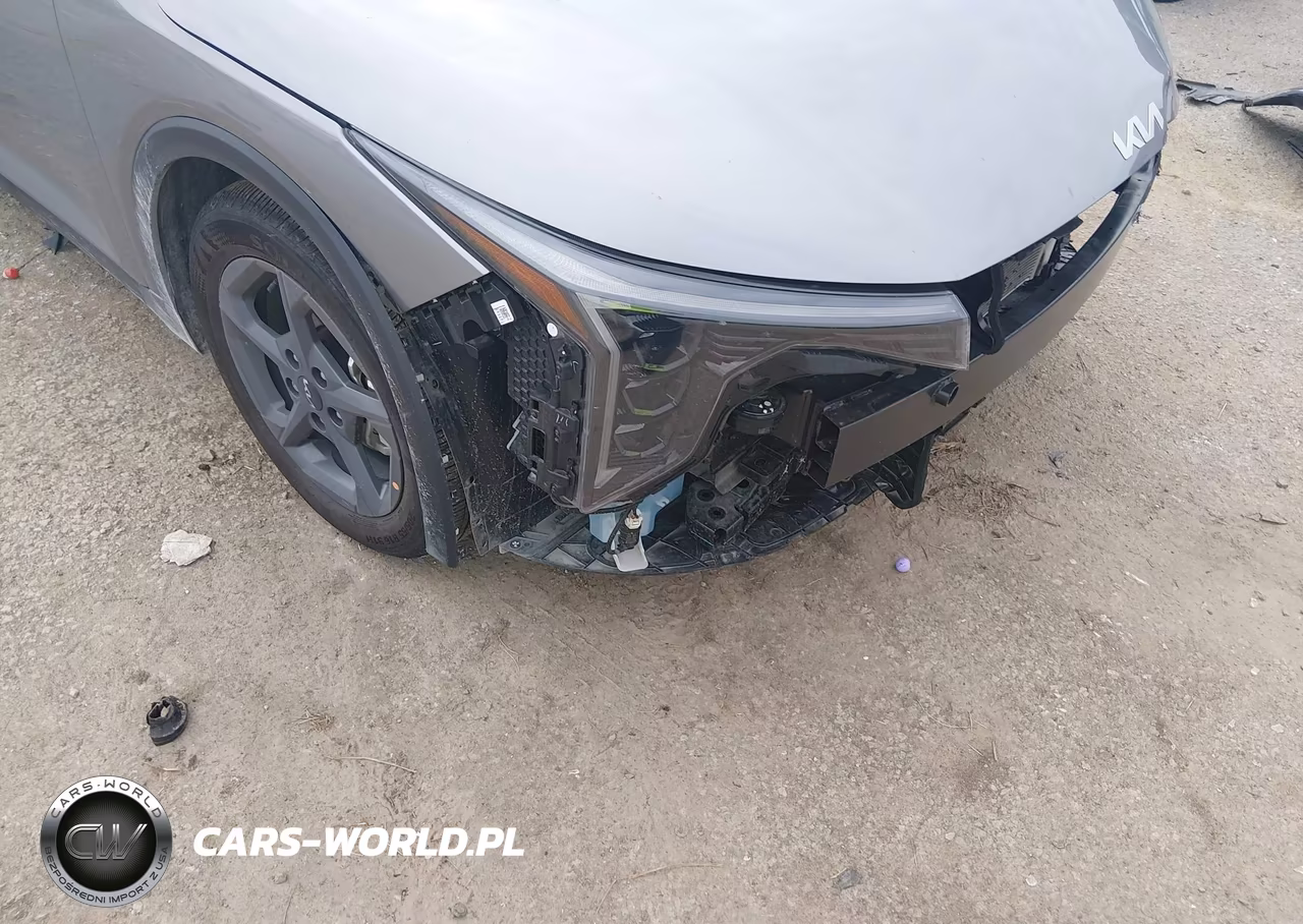 2025 Kia K4 Lxs VIN:3KPFT4DE0SE206993 - 18
