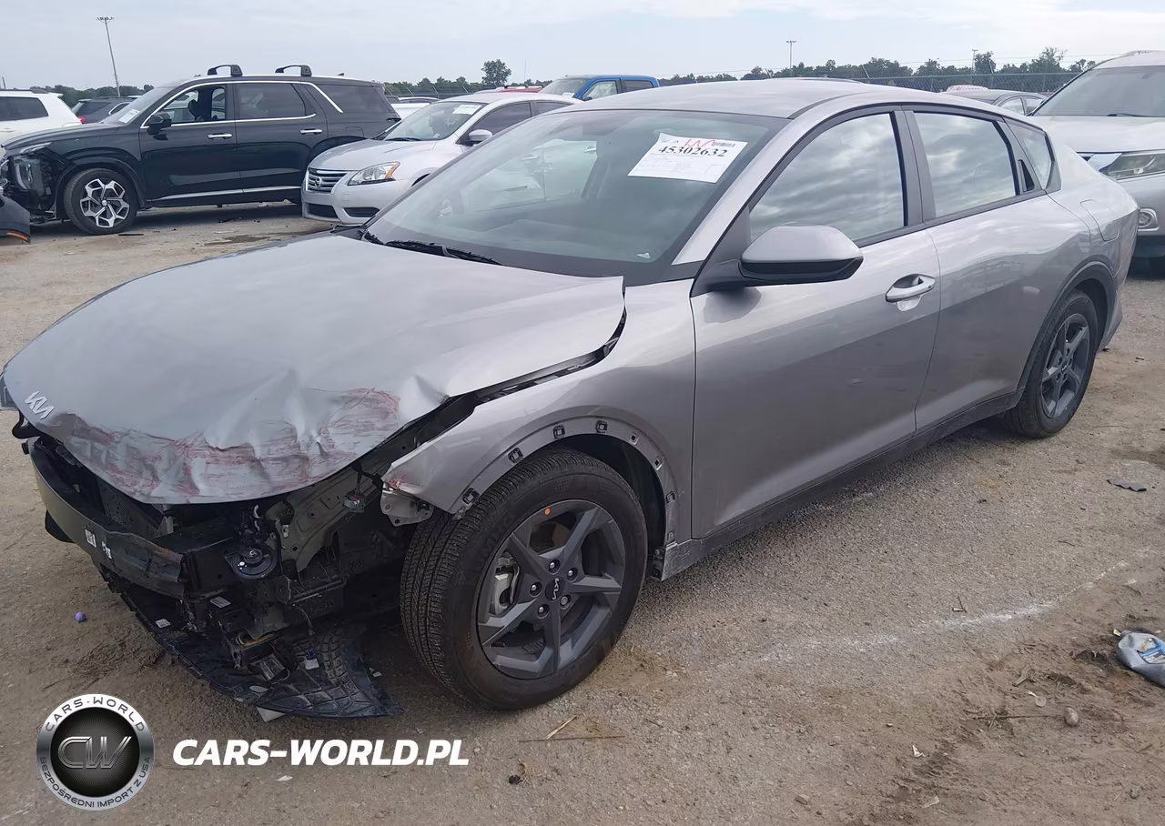 2025 Kia K4 Lxs VIN:3KPFT4DE0SE206993 - 2