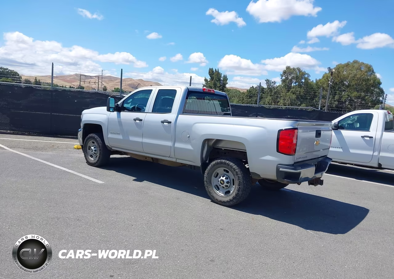 2015 Chevrolet Silverado 2500Hd Wt VIN:1GC2KUEG0FZ540680 - 3