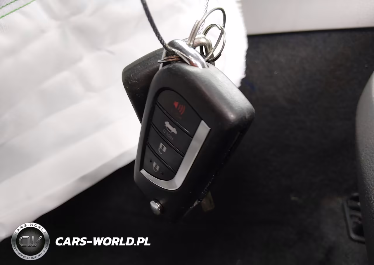 2019 Toyota Camry Le VIN:4T1B11HK7KU268598 - 11