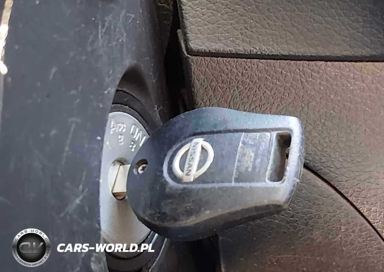 2018 Nissan Sentra S VIN:3N1AB7APXJY269135 - 11