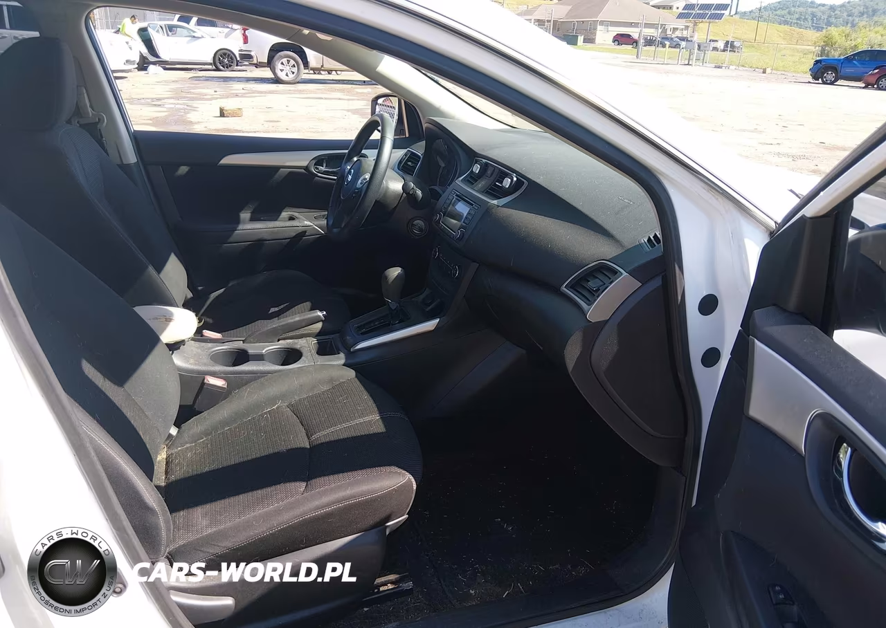 2018 Nissan Sentra S VIN:3N1AB7APXJY269135 - 5