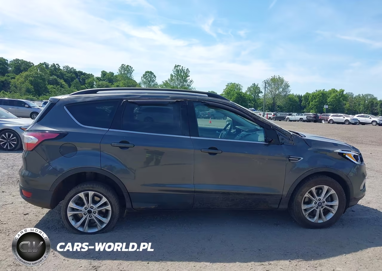 2018 Ford Escape Se VIN:1FMCU9GD6JUB19398 - 13