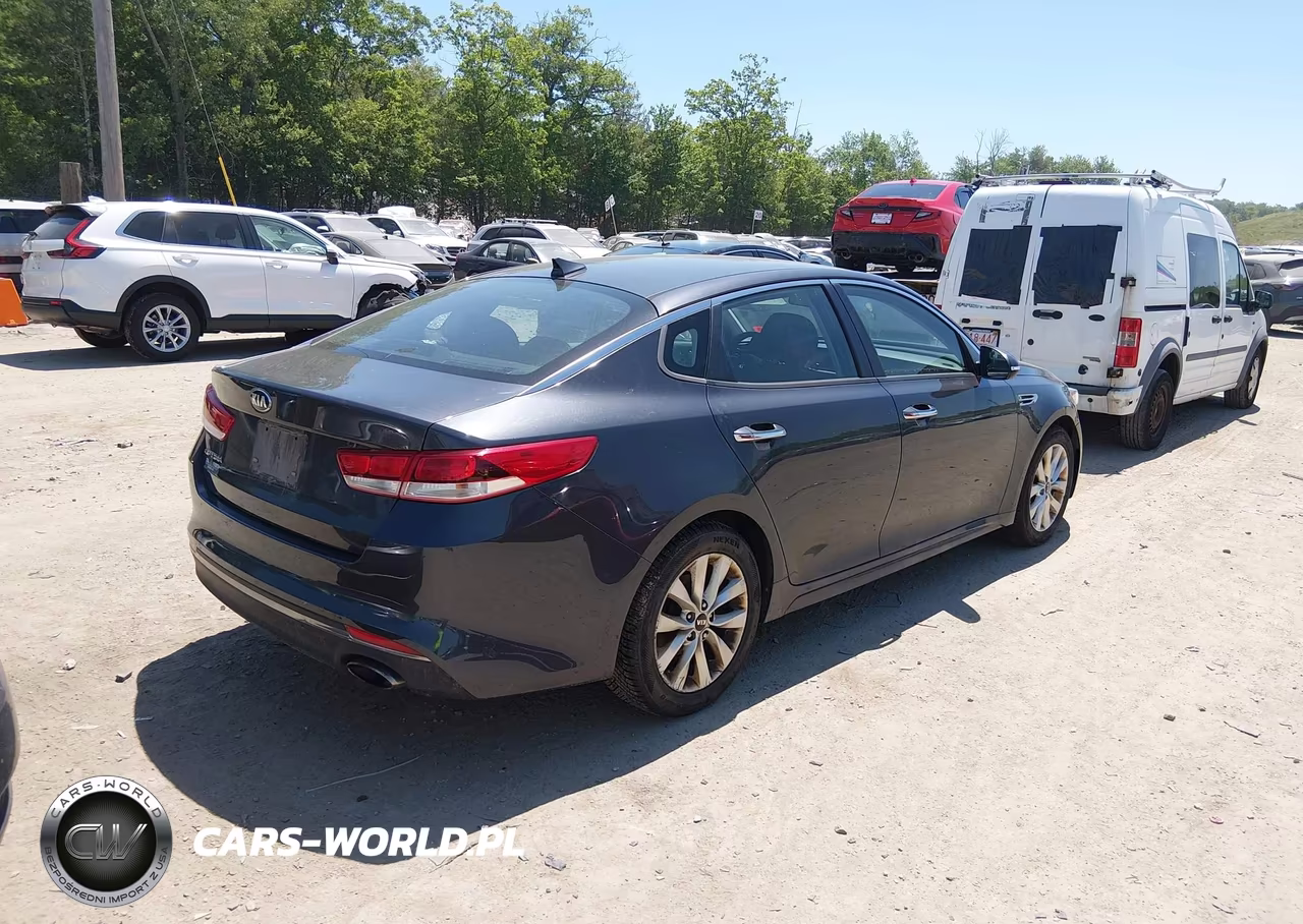 2017 Kia Optima Lx VIN:5XXGT4L34HG156846 - 4