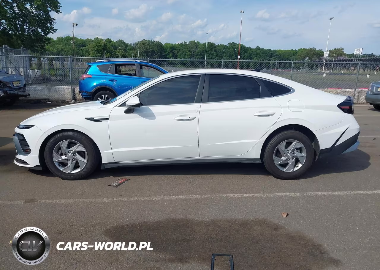 2025 Hyundai Sonata Se VIN:KMHL24JA9SA431936 - 14
