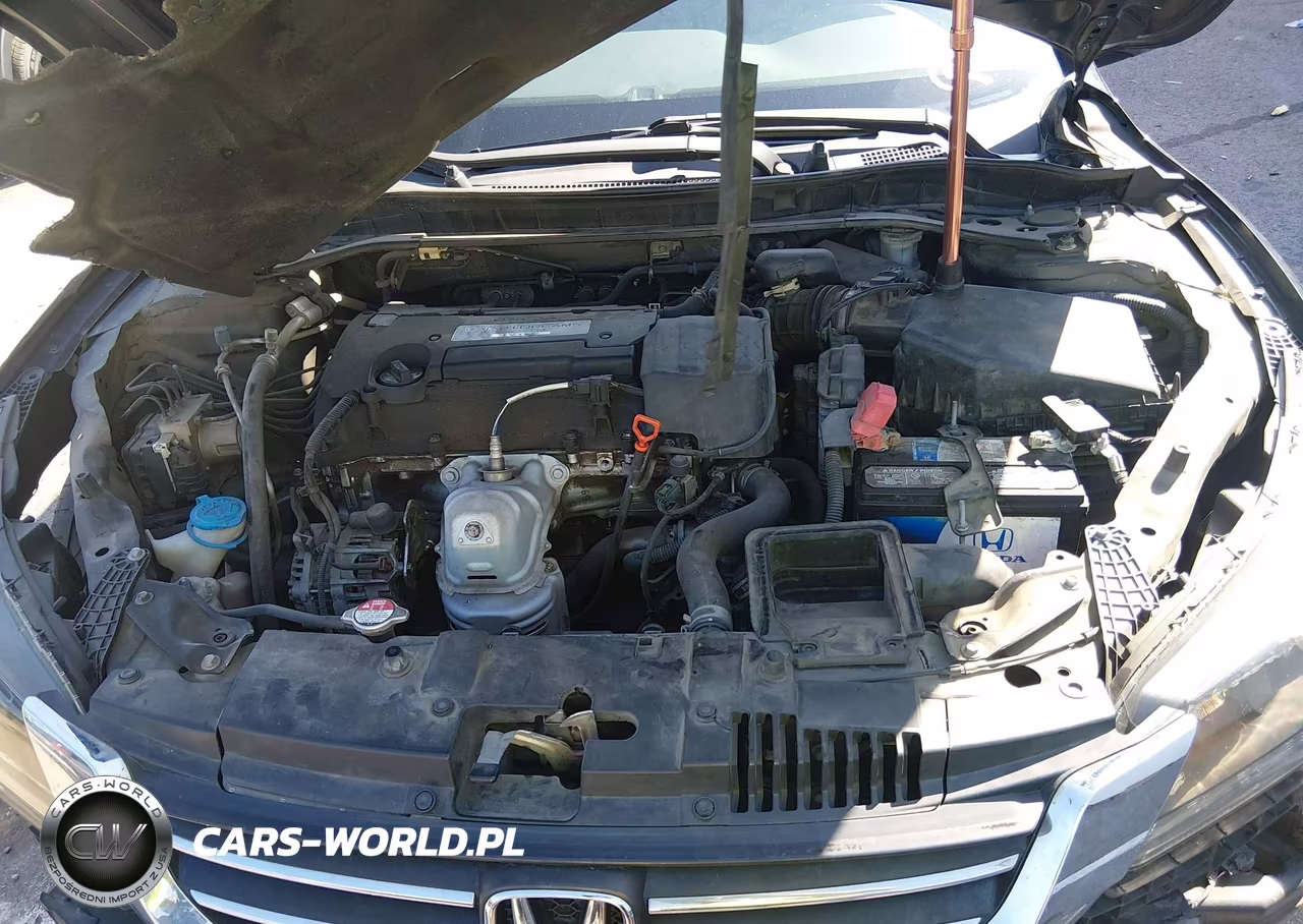 2015 Honda Accord Sport VIN:1HGCR2F51FA192745 - 10