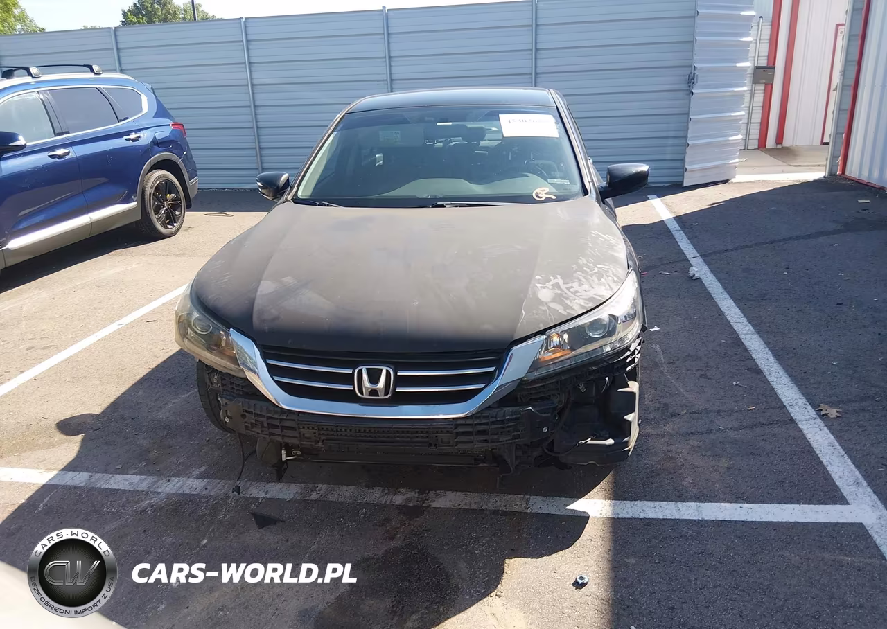 2015 Honda Accord Sport VIN:1HGCR2F51FA192745 - 13