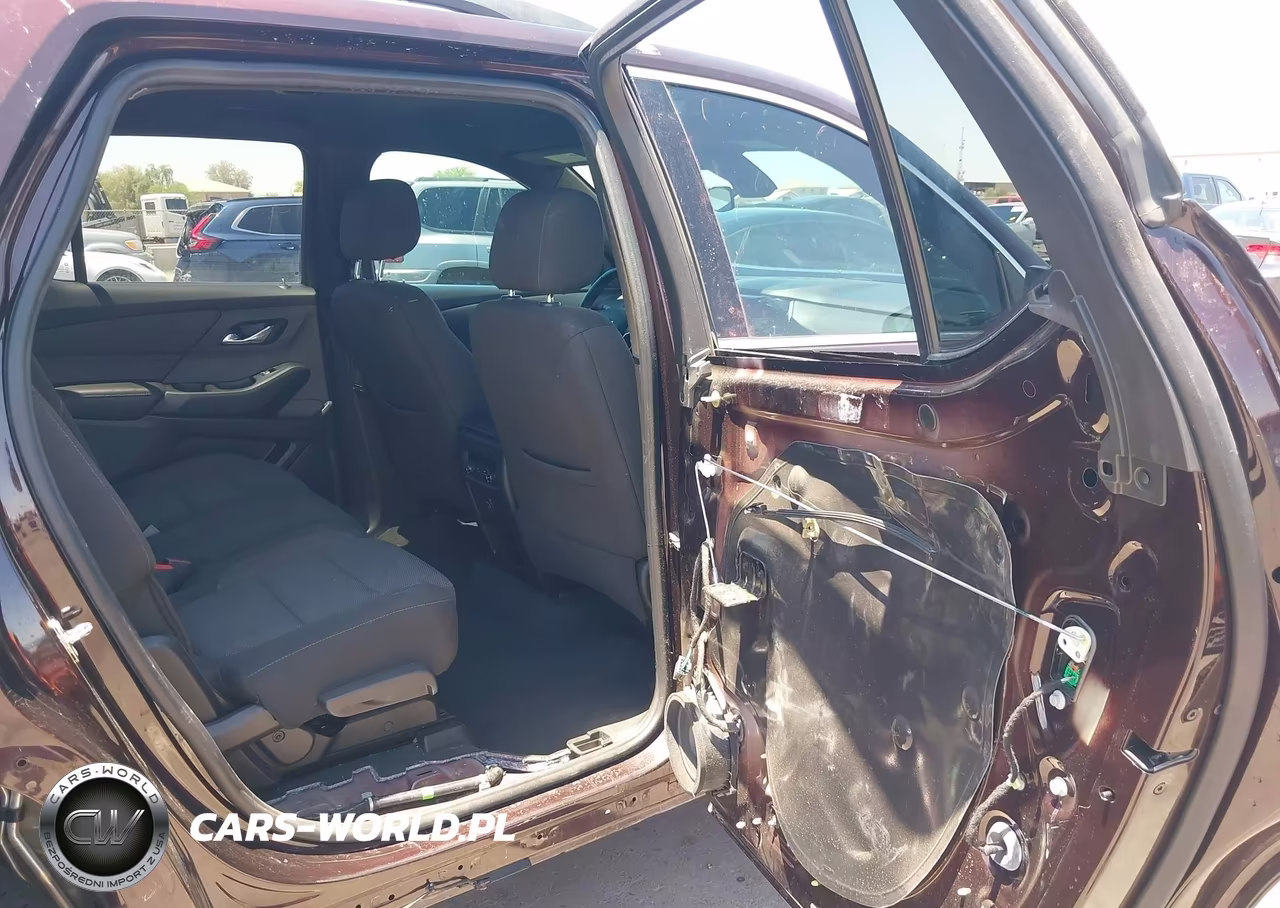 2023 Chevrolet Traverse Fwd Lt Cloth VIN:1GNERGKW1PJ175455 - 8