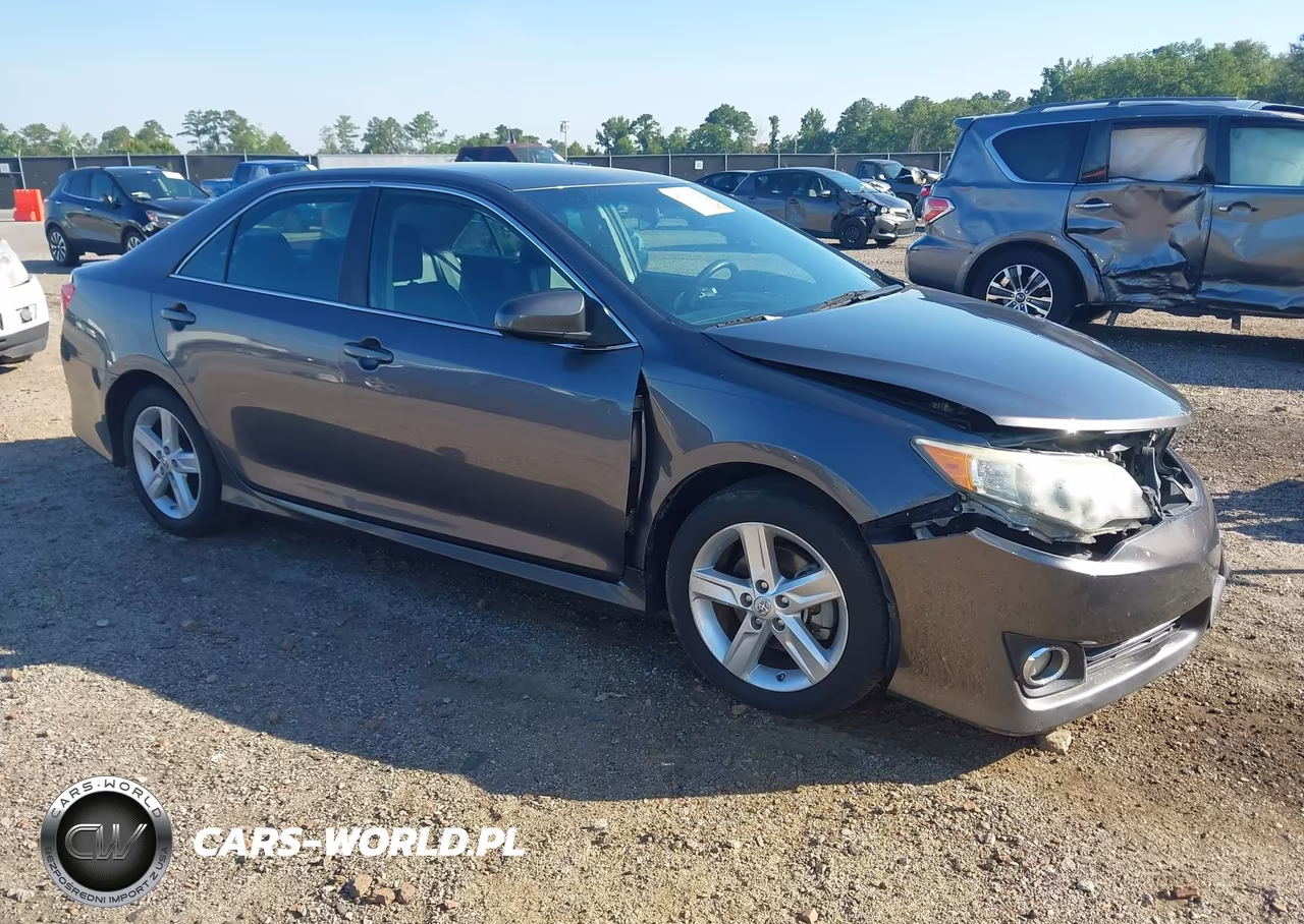 2014 Toyota Camry L-Se-Le-Xle
