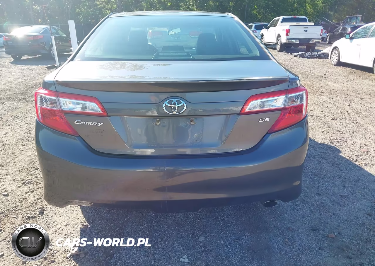 2014 Toyota Camry L-Se-Le-Xle VIN:4T1BF1FK3EU339479 - 17