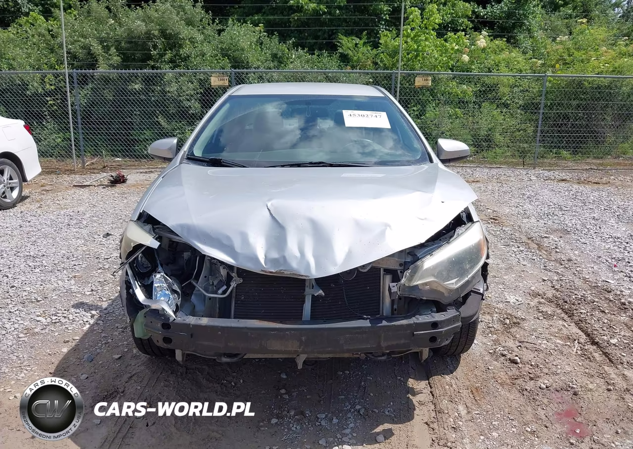 2015 Toyota Corolla L VIN:2T1BURHE3FC387952 - 12