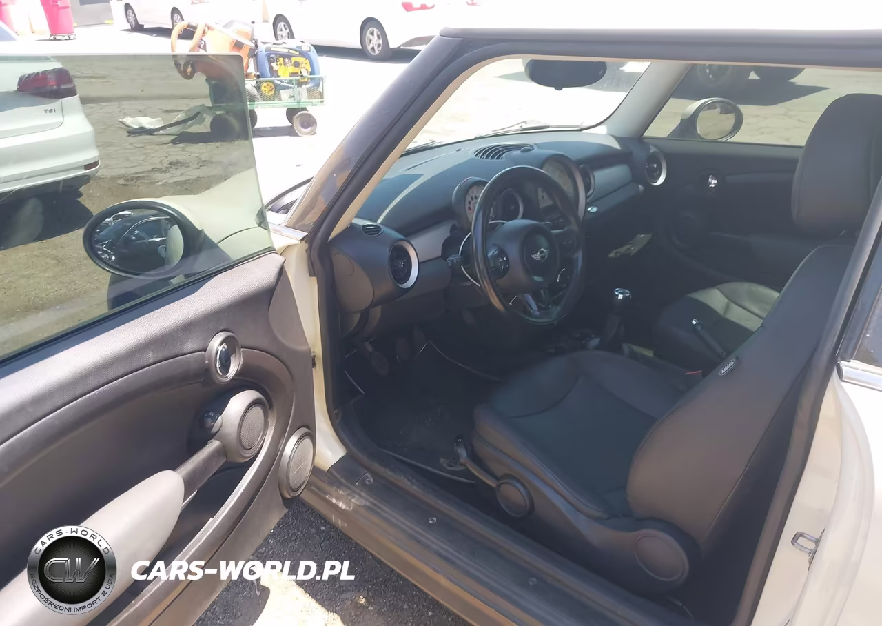 2012 Mini Cooper VIN:WMWSU3C56CT185449 - 5