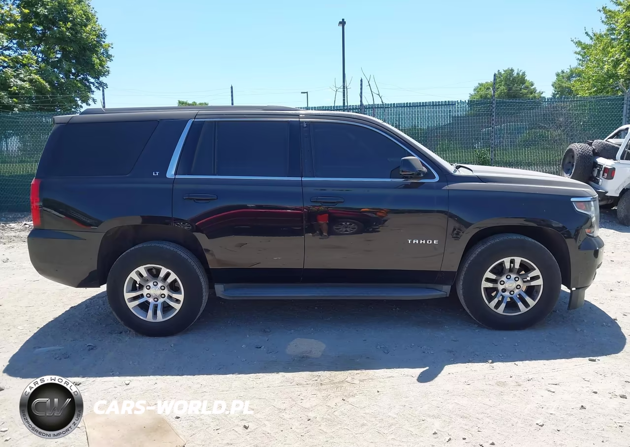 2015 Chevrolet Tahoe Lt VIN:1GNSCBKC9FR590603 - 13